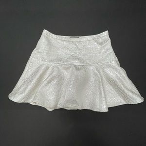 Express women’s mini skirt size 0 metallic white color